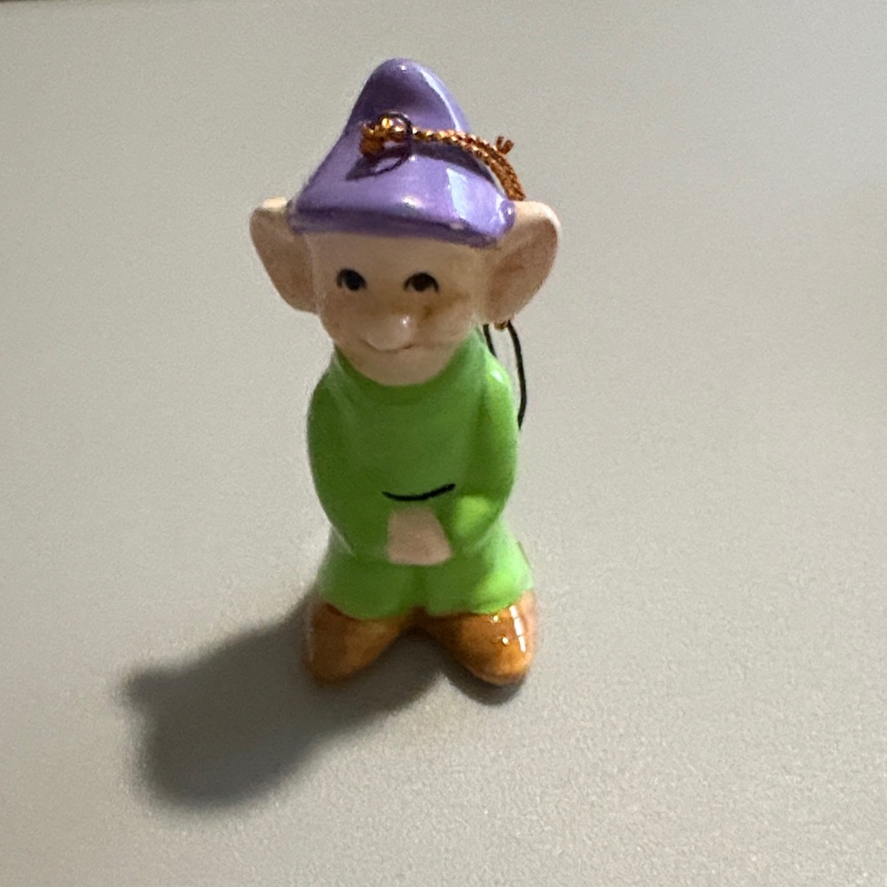 Vintage Disney Japan Snow White & The Seven Dwarf Dopey Ceramic Ornament Rare